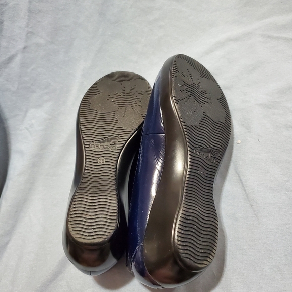 Dansko Women's Shiny Blue Flats - Picture 5 of 6